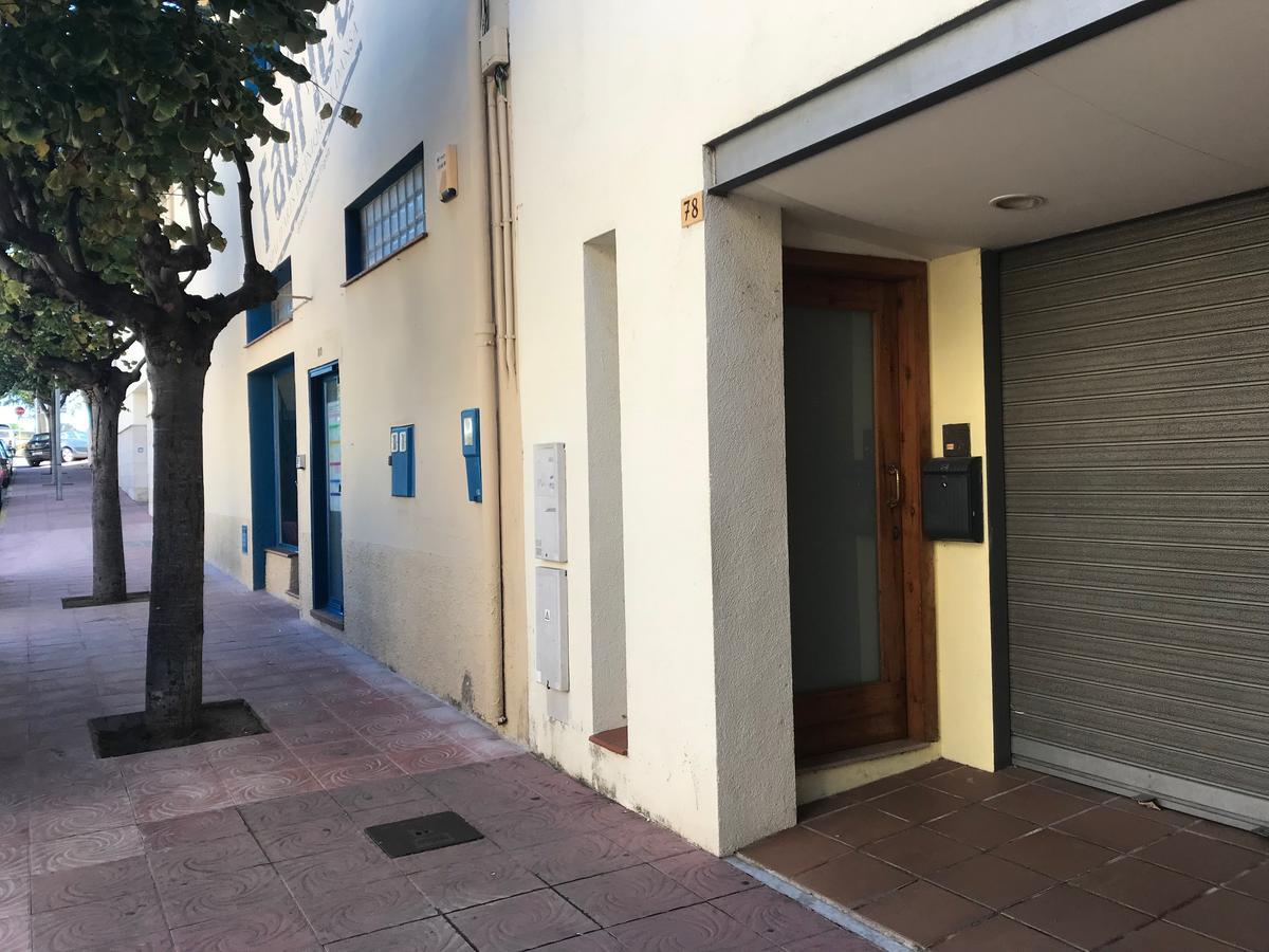 Apartaments Ample Port Marina Palamos Exterior photo